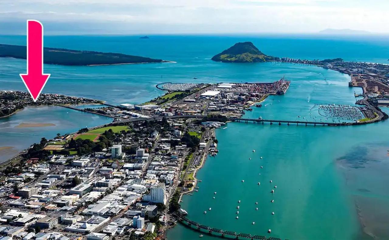 Tauranga - Big, Beautiful Villa On The Water! Esterno foto