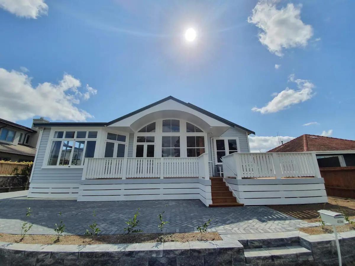 Tauranga - Big, Beautiful Villa On The Water! Esterno foto